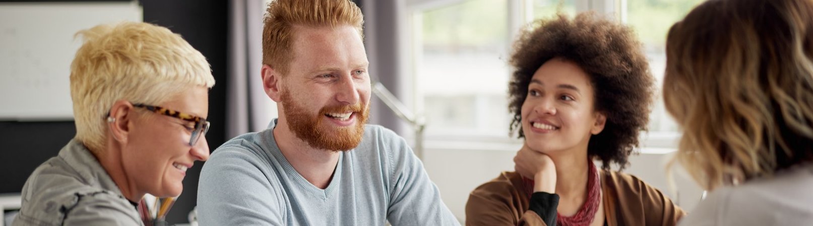 Bewerbungscoaching "Whatʼs UP!" :: Waren Gruppensitzung im Bewerbungscoaching 'Whatʼs UP!' zur Stärkung der Bewerbungsfähigkeiten
